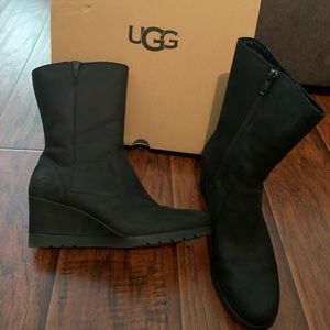Ugg Joely Boots- like new
